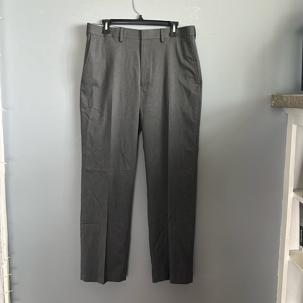 Men’s J.M. Haggar Gray Dress Pants